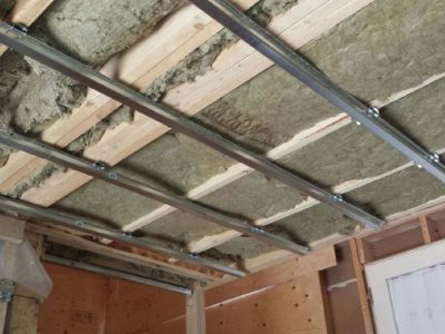 Ceiling-with-clips-1024x576